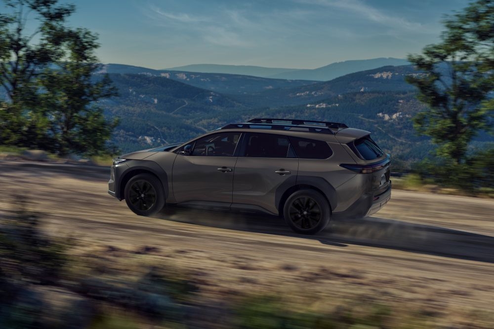 Toyota BZ Woodland 2026 SUV El ctrico Robusto Y Potente