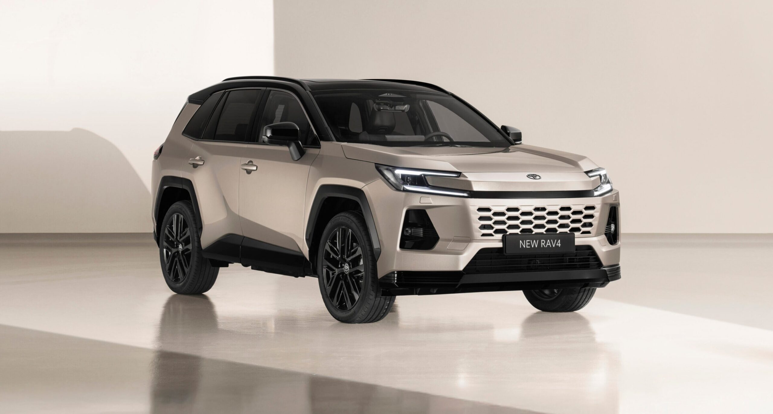 Toyota RAV4 2026 All hybrid Tech Plus Three Distinct Looks For Classy 